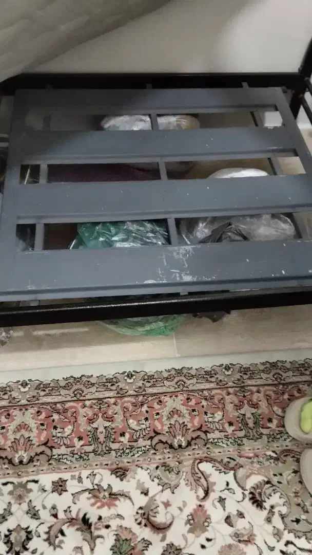 تخت خواب تک نفره|تخت و سرویس خواب|رینه, |دیوار