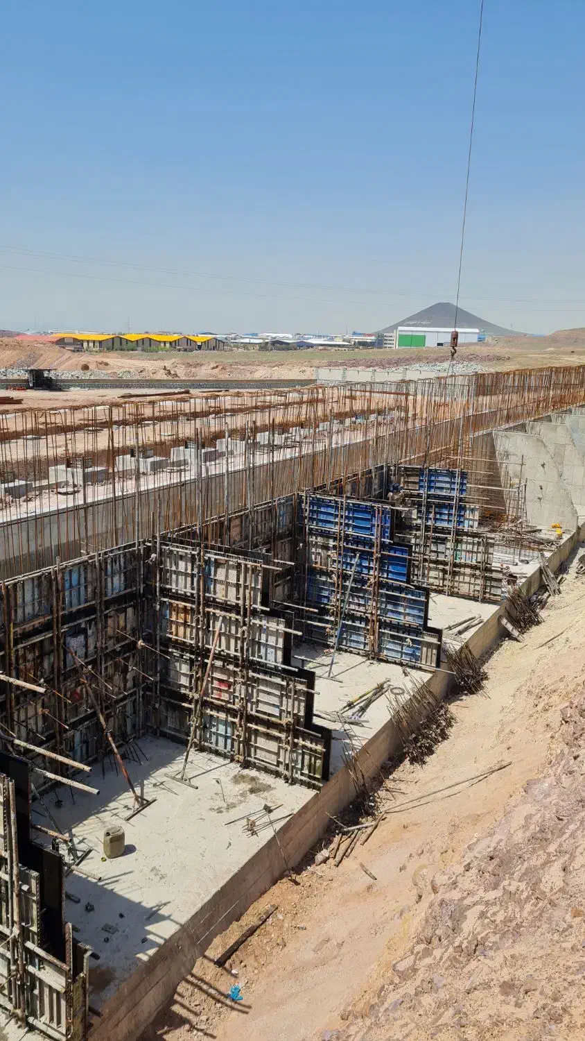 اجرای آرماتور بندی قالب بندی صنعتی|خدمات پیشه و مهارت|قزوین, |دیوار