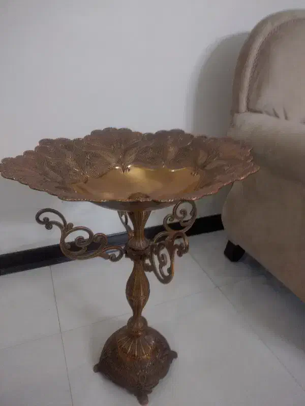 کنار سالنی برنز همراه میوه مصنوعی|صنایع دستی و سایر لوازم تزئینی|تهران, دژکام|دیوار