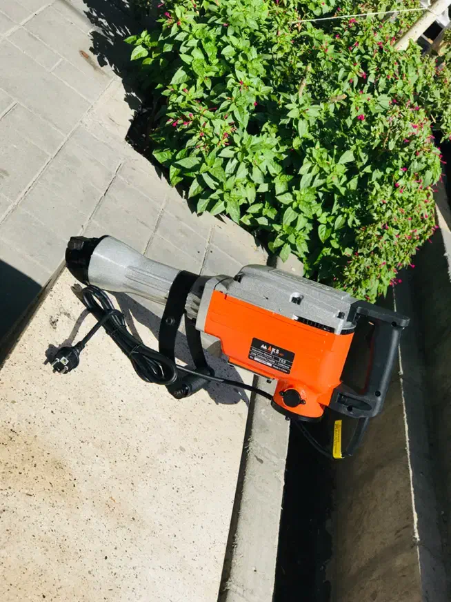 چکش تخریب 16K گارانتی ۲قلم ابزار پرهیزکاری|ابزارآلات|قزوین, |دیوار