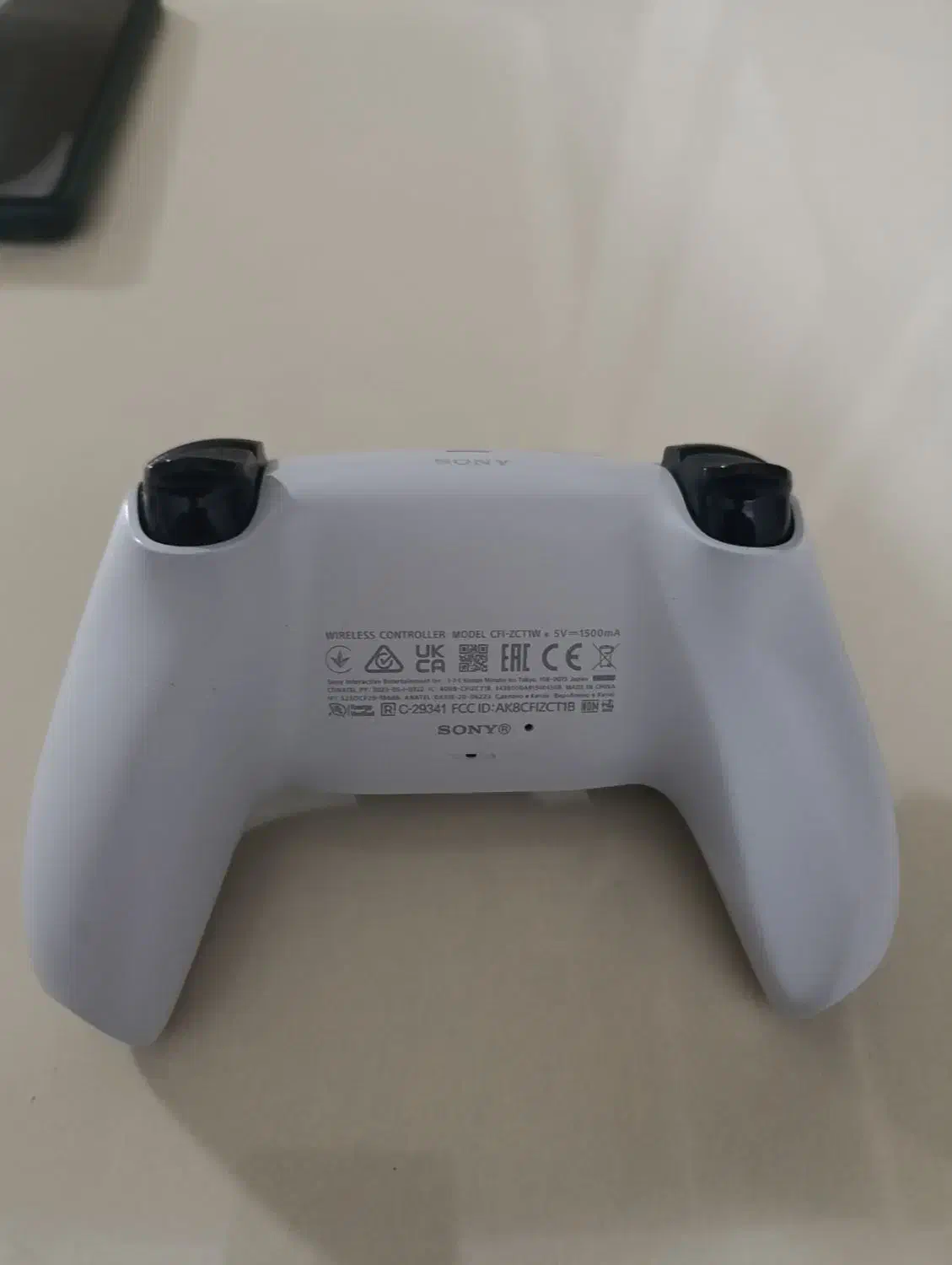 دسته ps5کم کار خونگی به شرط|کنسول، بازی ویدئویی و آنلاین|یزد, |دیوار