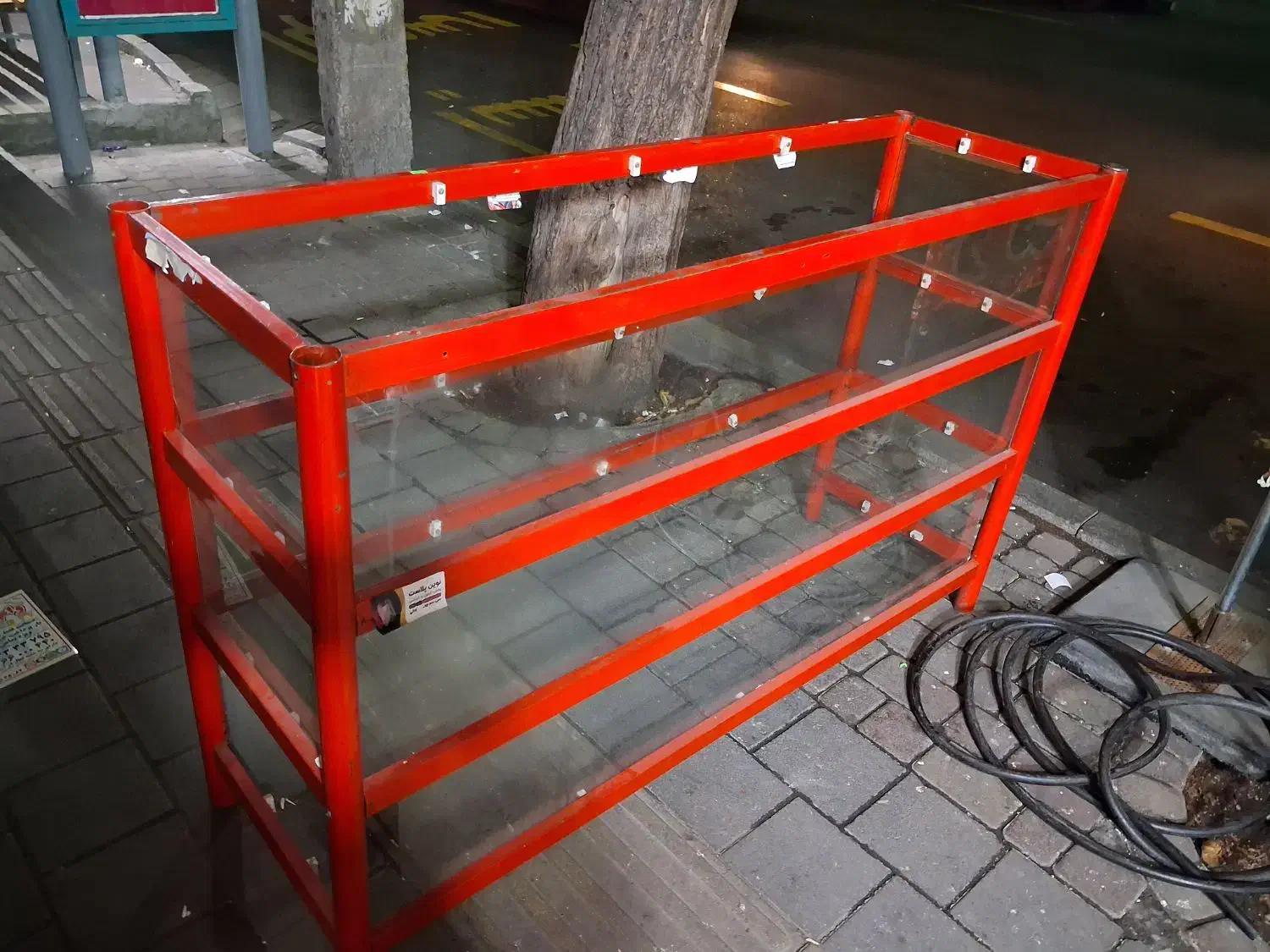 ویترین بزرگ به همراه چند استند سوپر مارکت|فروشگاه و مغازه|تهران, شهرک آسمان|دیوار