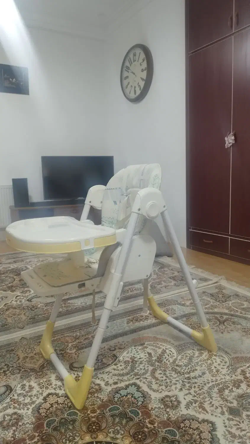 صندلی غذای کودک|تخت و صندلی بچه|شیرود, |دیوار