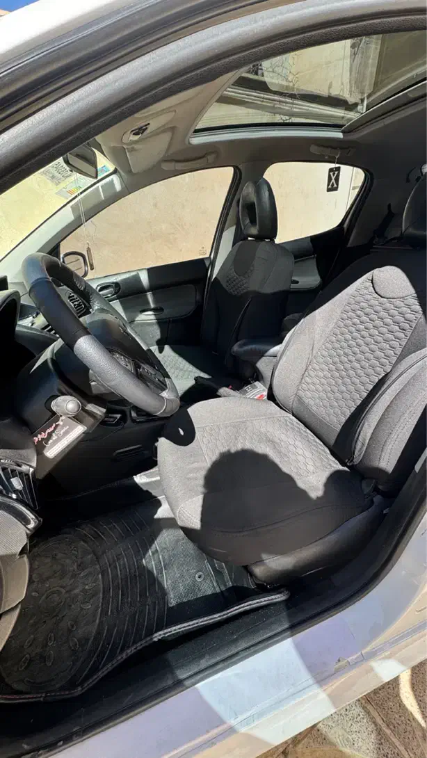 207 پاناروما|خودرو سواری و وانت|بروجرد, |دیوار