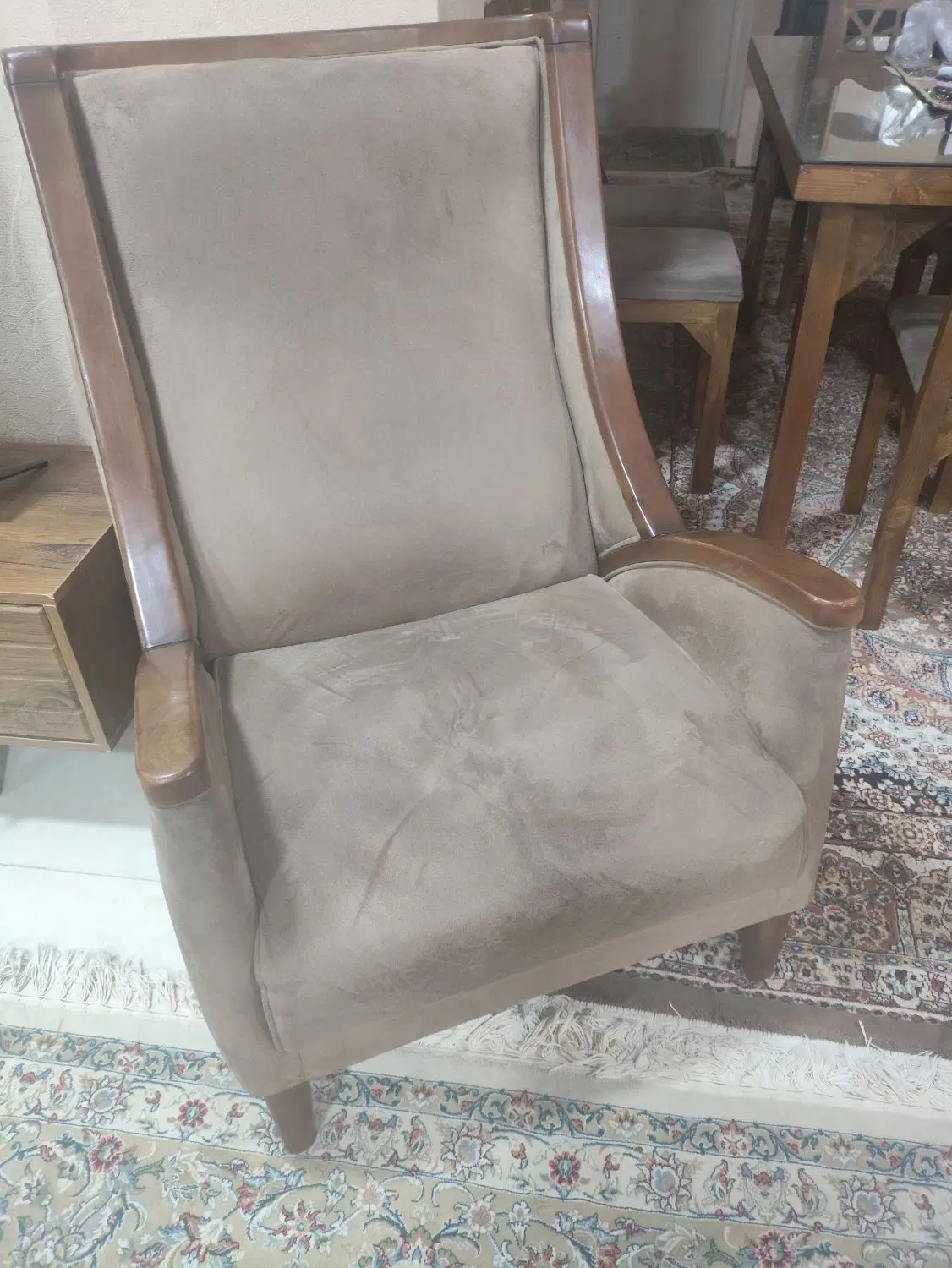 مبل راحتی۷نفره|مبلمان خانگی و میز عسلی|کرمانشاه, |دیوار