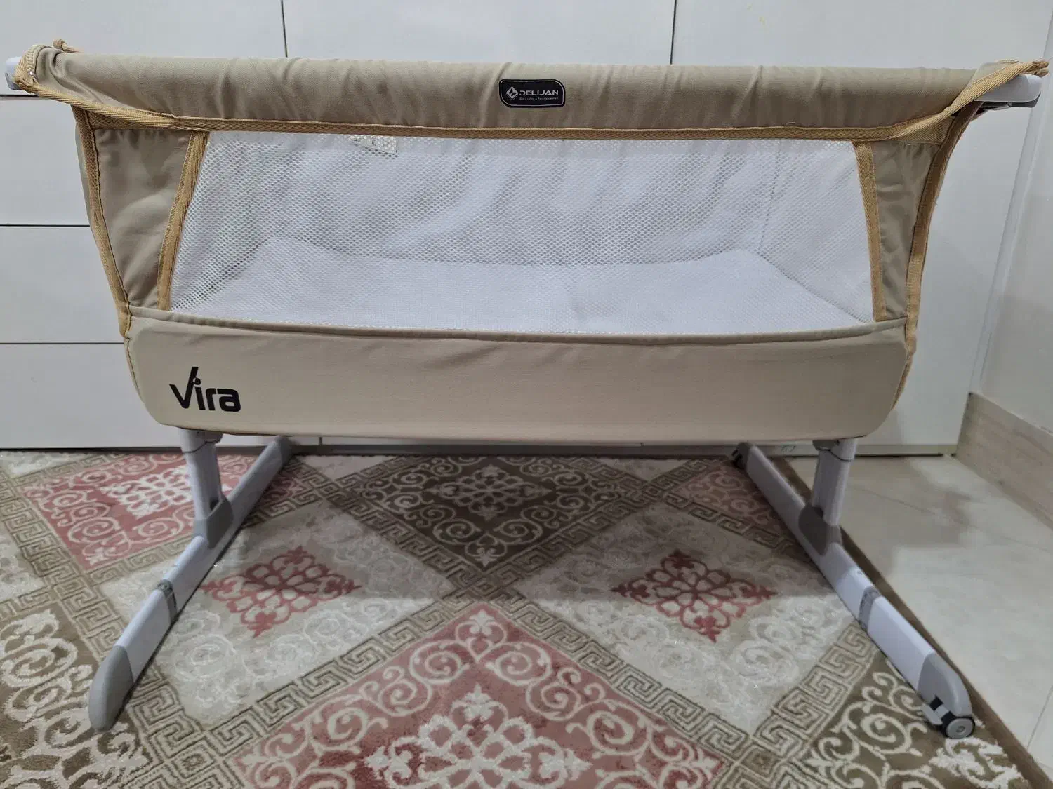 تخت کنار مادر دلیجان(مدل ویرا)|تخت و صندلی بچه|نیشابور, مدرس|دیوار