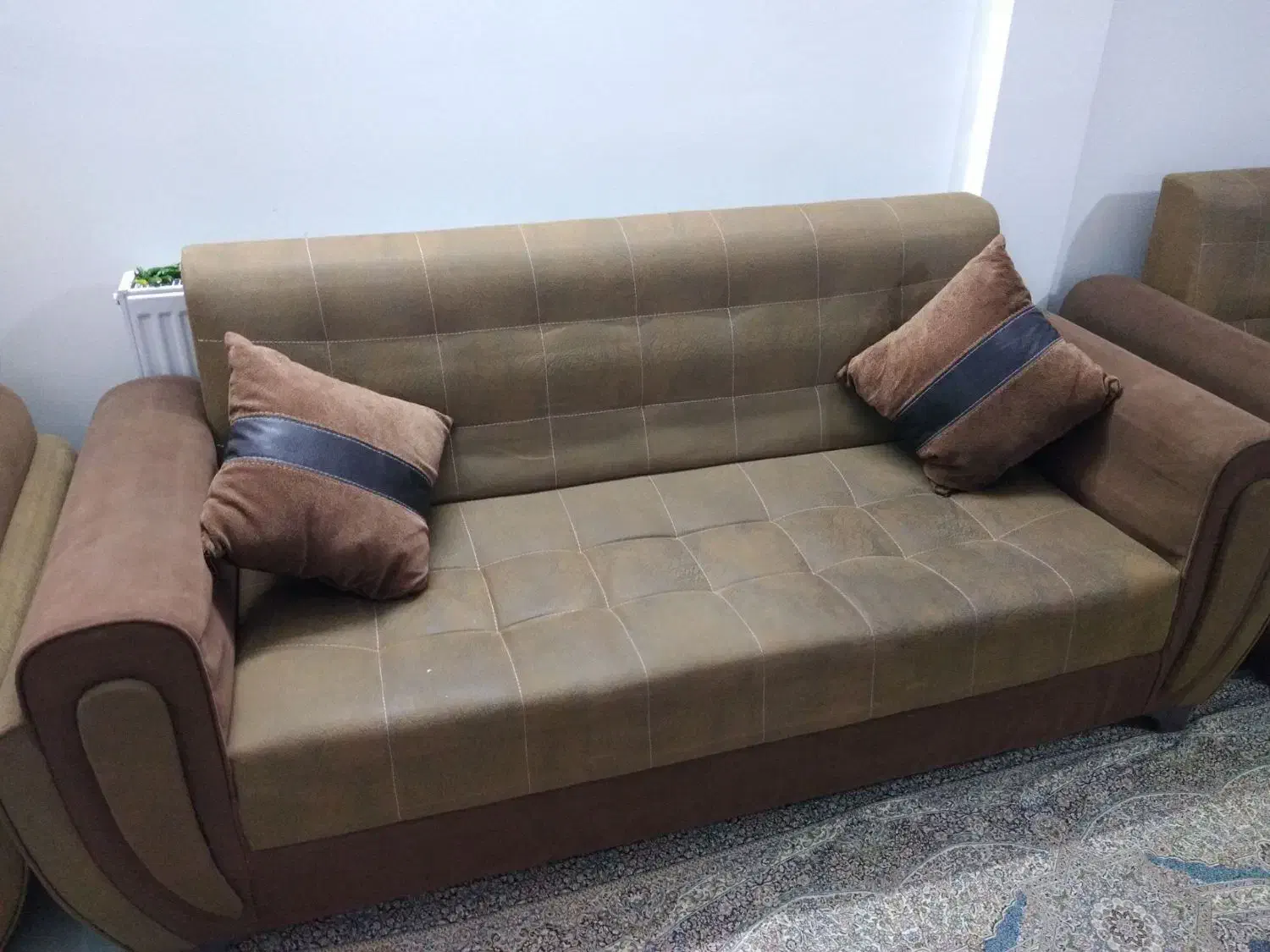 مبل راحتی بسیارتمیزومرتب|مبلمان خانگی و میز عسلی|مشهد, امیریه|دیوار