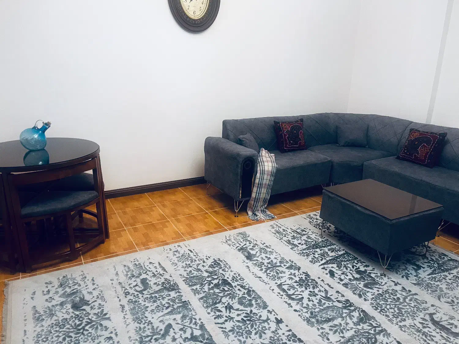 مبل ال با ست نهار خوری|مبلمان خانگی و میز عسلی|کرمان, |دیوار