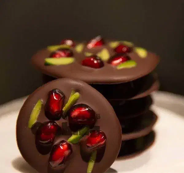 انواع کاپ کیک و کوکی و شکلات و ژله با طرح دلخواه|خدمات پذیرایی، مراسم|یزد, |دیوار