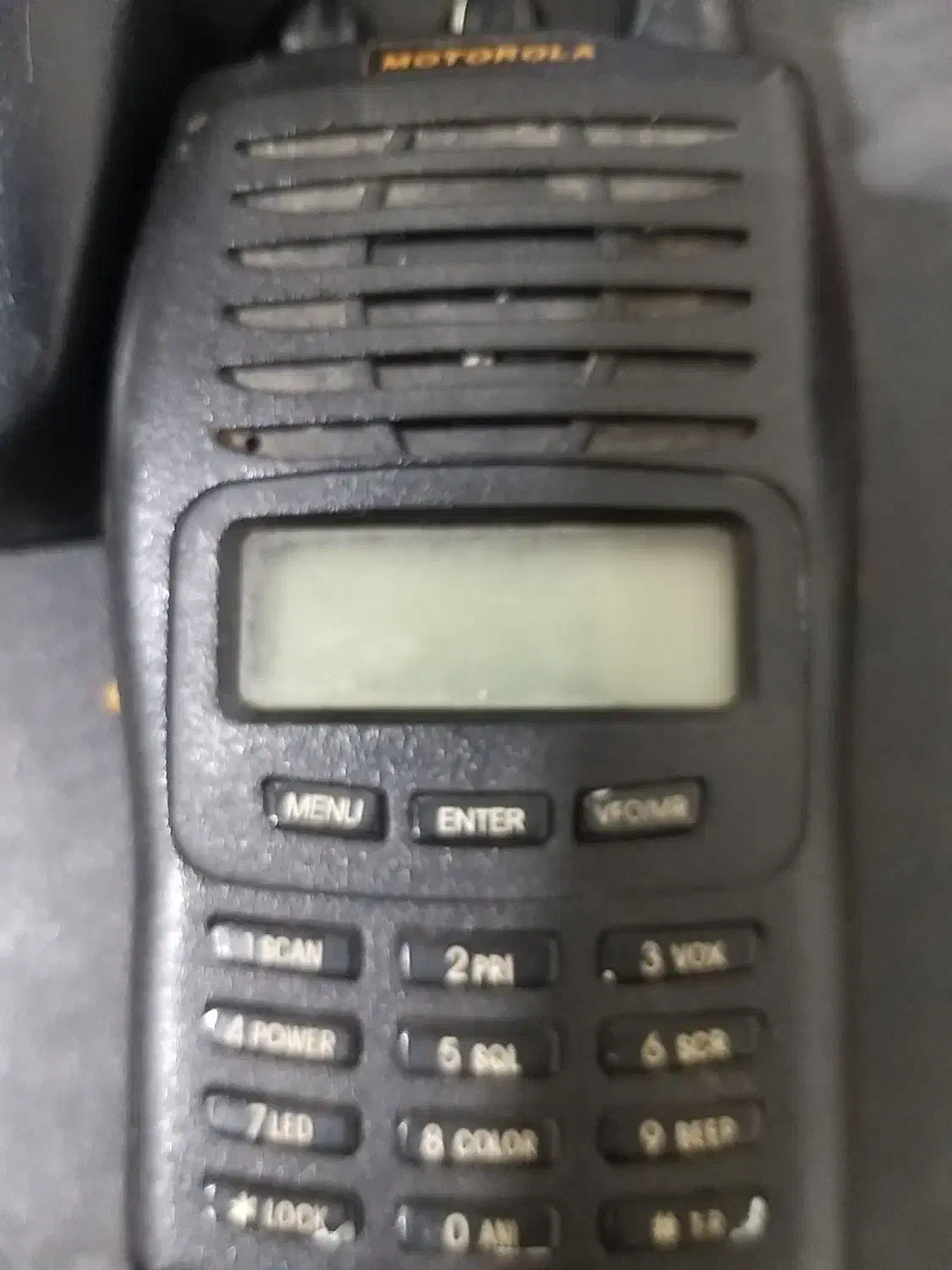 بیسیم موتورلا mt-777|کوهنوردی و کمپینگ|آمل, |دیوار