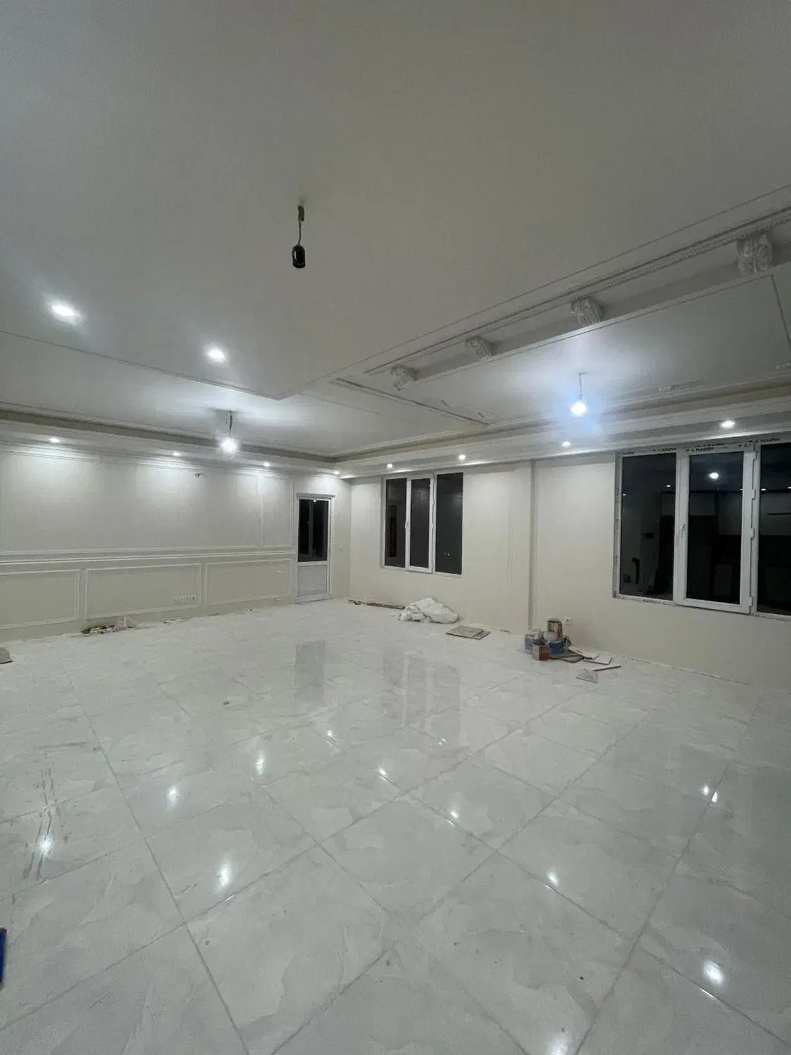 آپارتمان ۱۳۵متری فول در پنجم شرقی کوچه ۱۲متری|فروش آپارتمان|کرج, آق تپه|دیوار