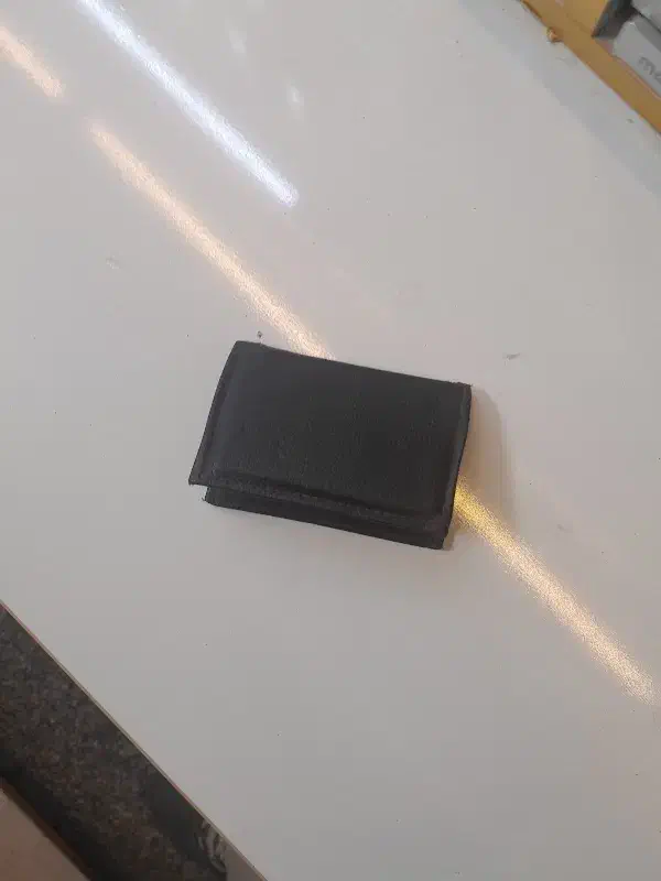 پیداکردم|اشیا|قم, جهان بینی|دیوار