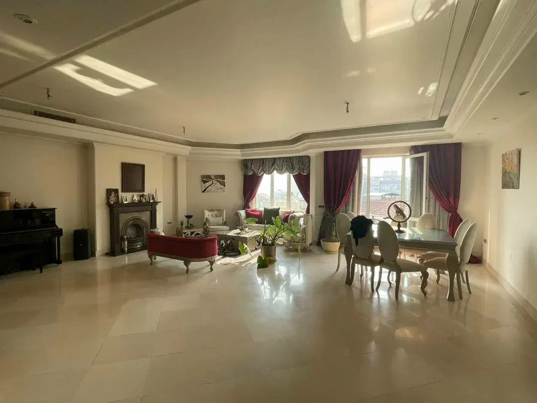 ۲۶۰ متر/۴ خواب/مشاعات فعال  ( گلستان شمالی )