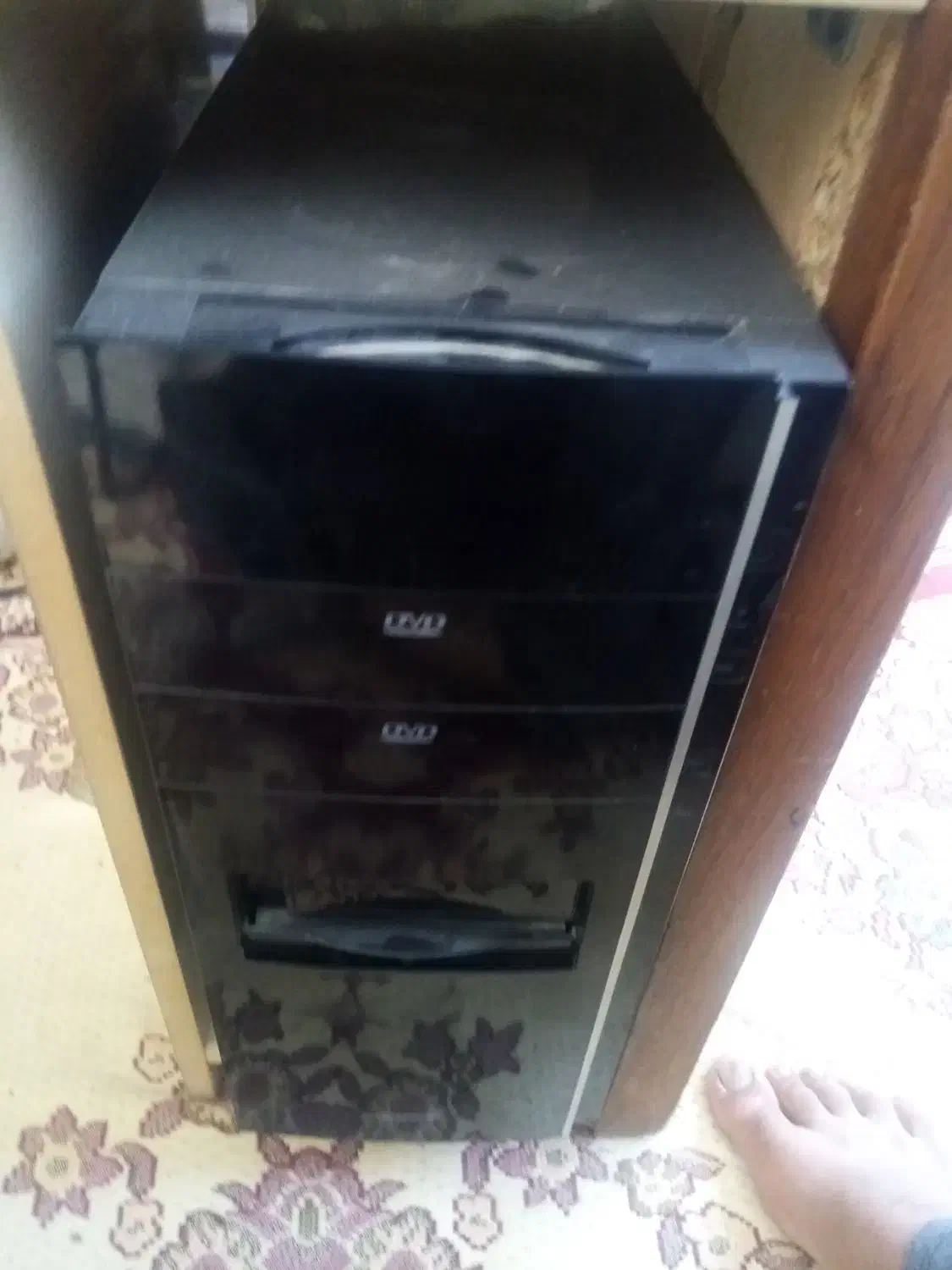 کامپیوتر در حد نو|رایانه رومیزی|میبد, |دیوار