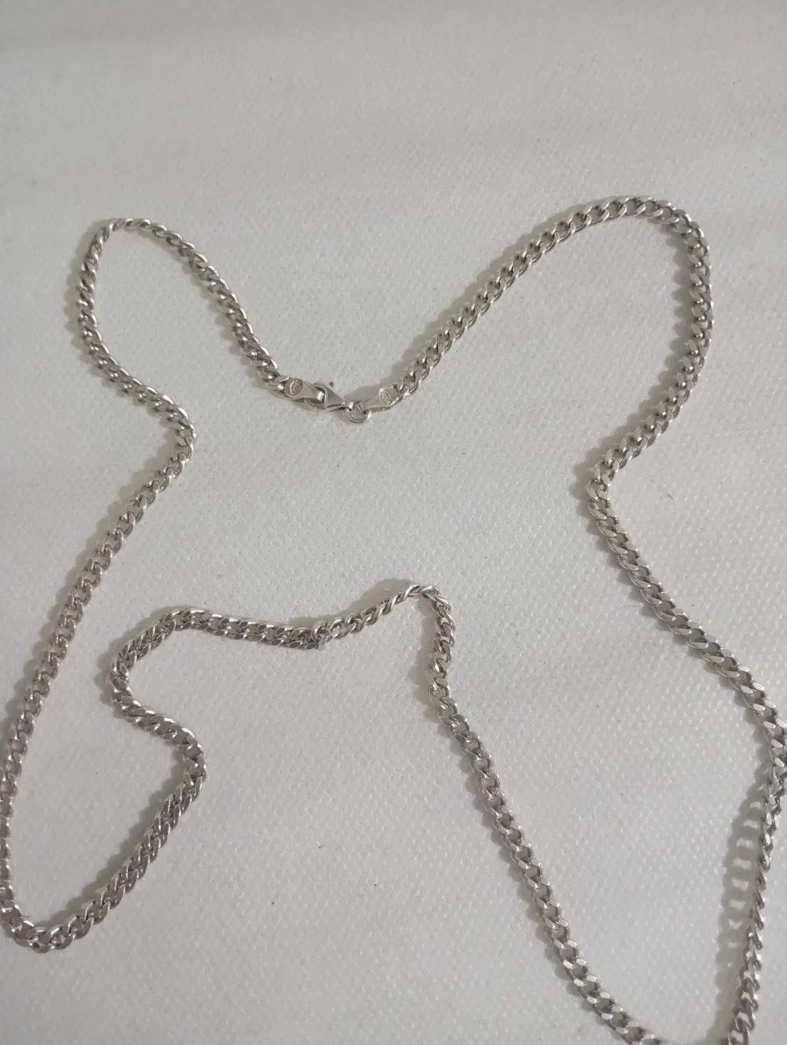 زنجیر نقره|جواهرات|ری, دیلمان|دیوار