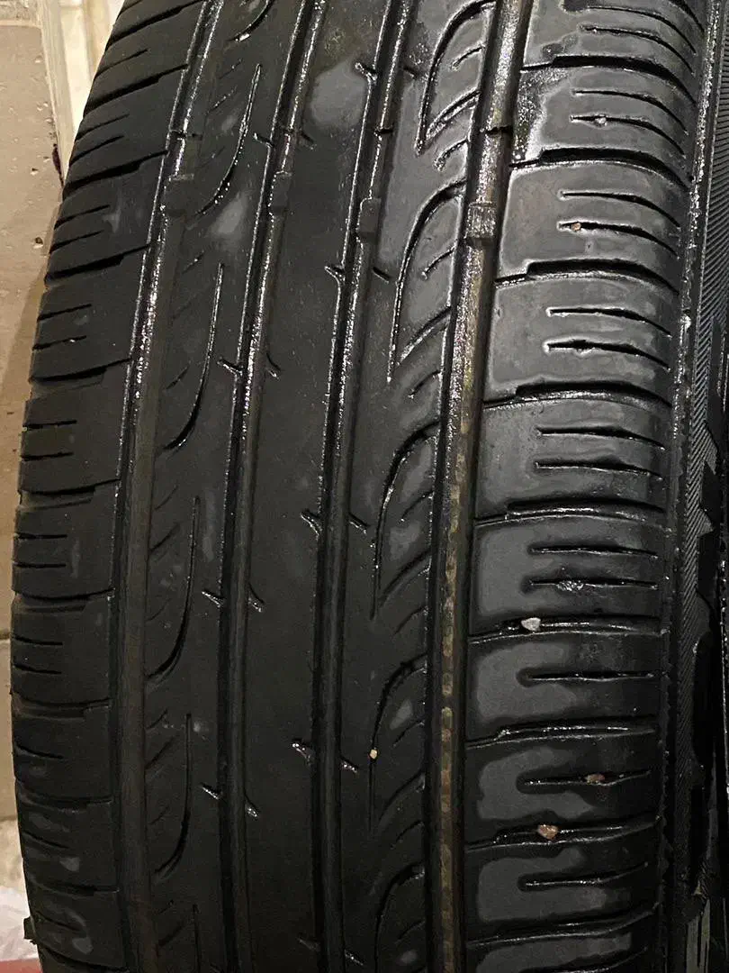 لاستیک پژو 206 یک جفت|قطعات یدکی و لوازم جانبی|قم, بنیاد|دیوار