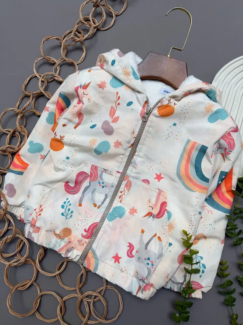 سویشرت بچگانه|کفش و لباس بچه|تهران, بازار|دیوار