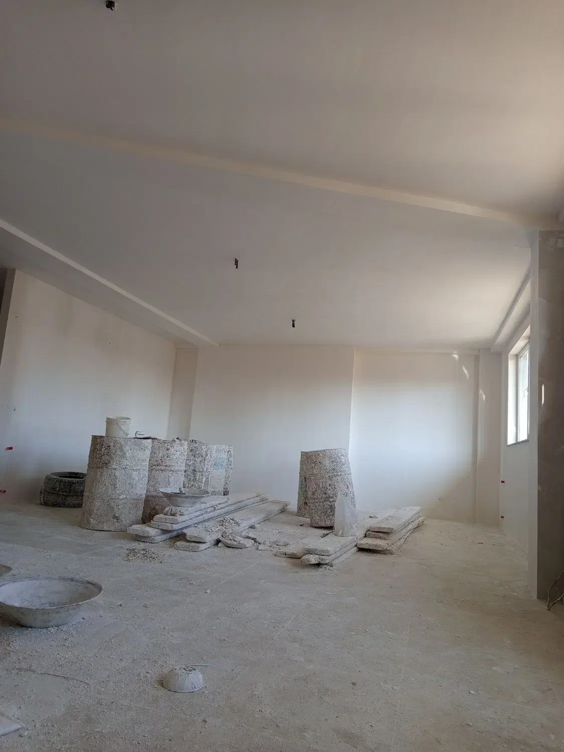 نیازمند کارگر گچ کاری|استخدام معماری، عمران و ساختمانی|اردبیل, |دیوار