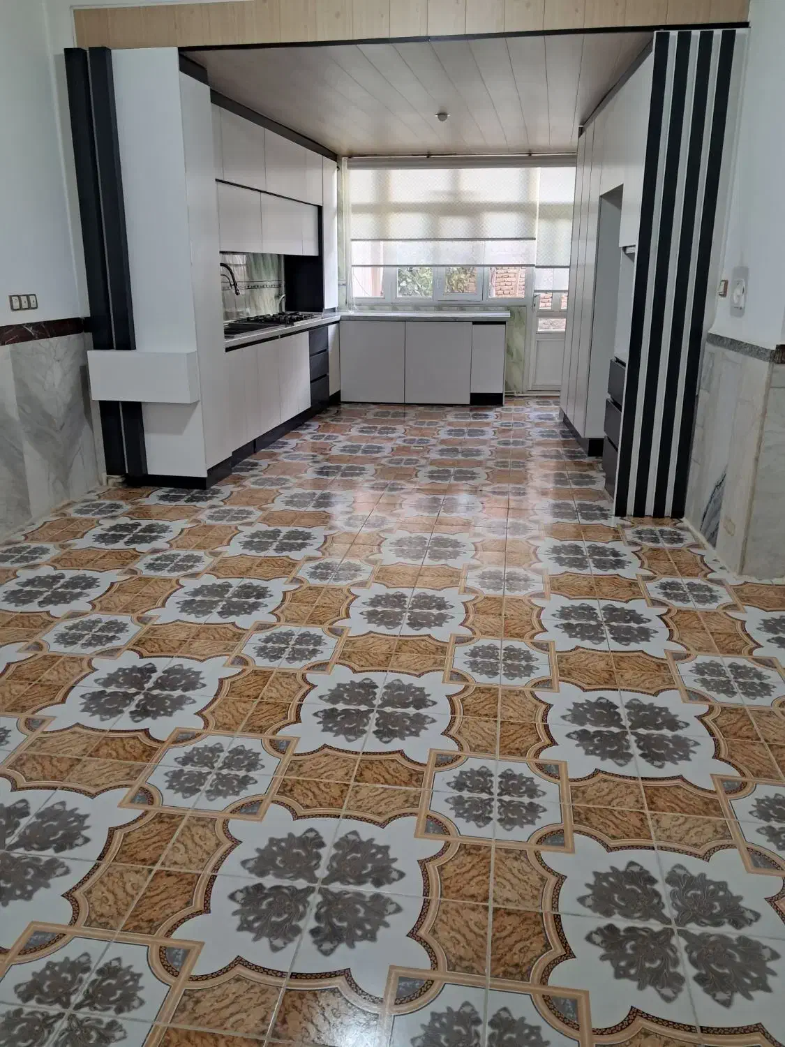 اجاره یک واحد همکف|اجارهٔ خانه و ویلا|قروه, |دیوار