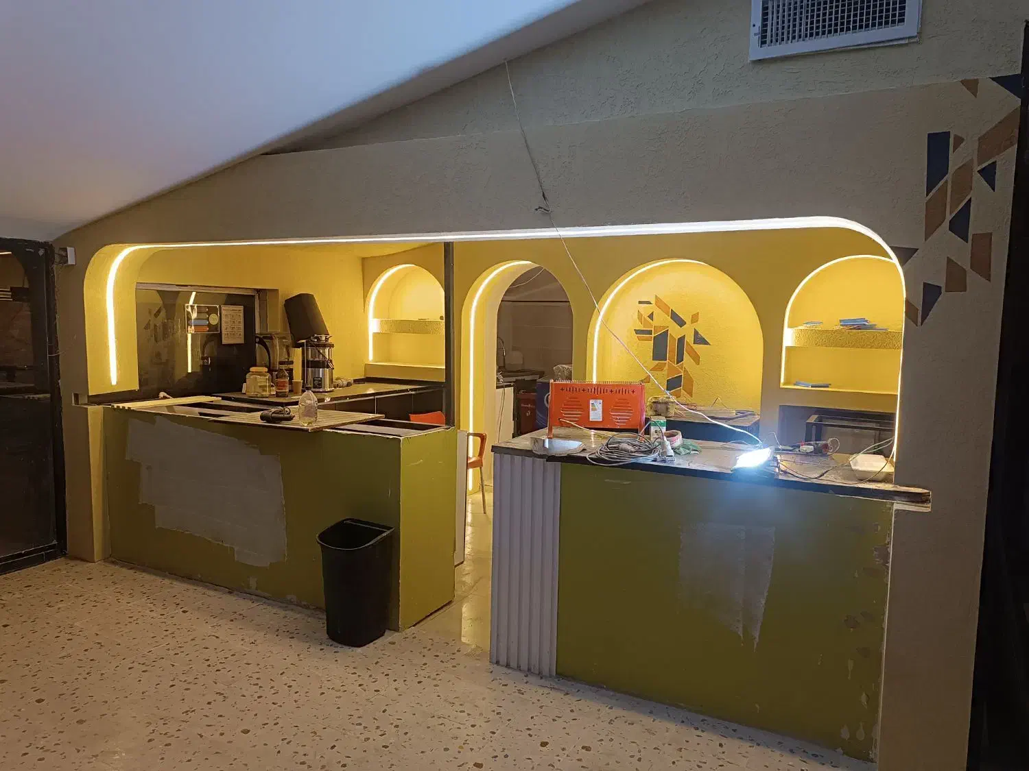 نیروی کار کناف|استخدام معماری، عمران و ساختمانی|چهارباغ, |دیوار