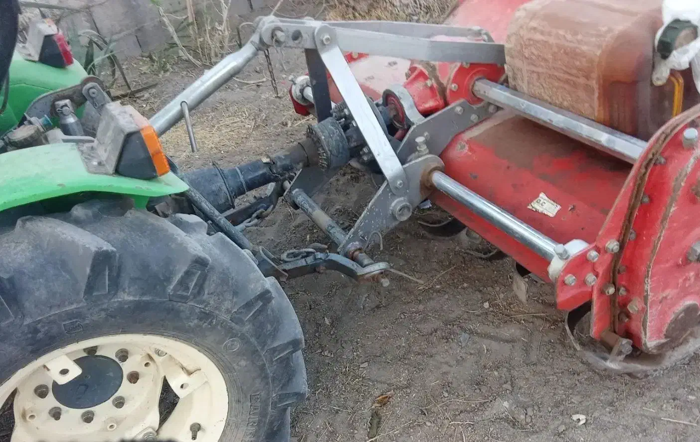 تیلر کاری|خدمات باغبانی و درختکاری|بم, |دیوار