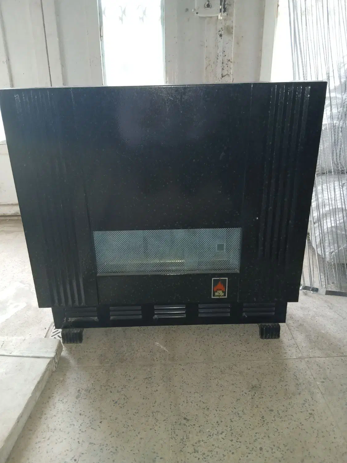 بخاری گازی نیک کالا قدیمی|بخاری، هیتر، شومینه|ابهر, |دیوار