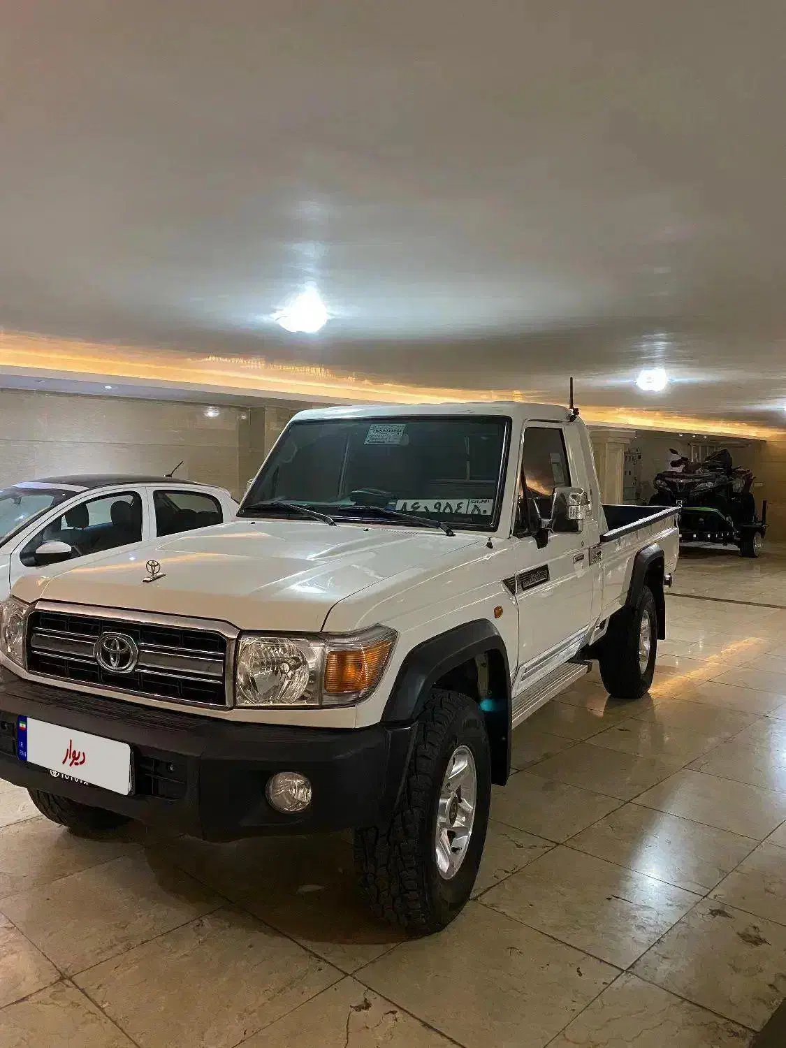 فروش تویوتا لندکرور وانت ۴/۵|خودرو سواری و وانت|ساری, |دیوار