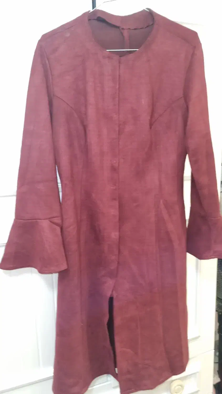 پالتو سوئیت قواصی|لباس|کاشان, دانش|دیوار