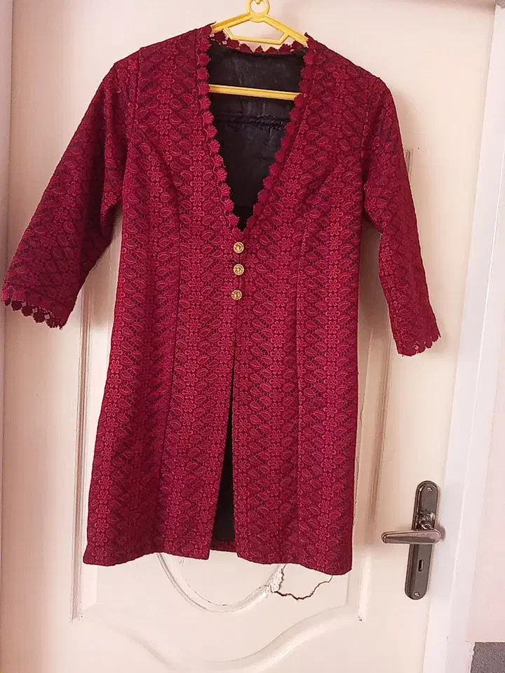 مانتو|لباس|قائن, |دیوار