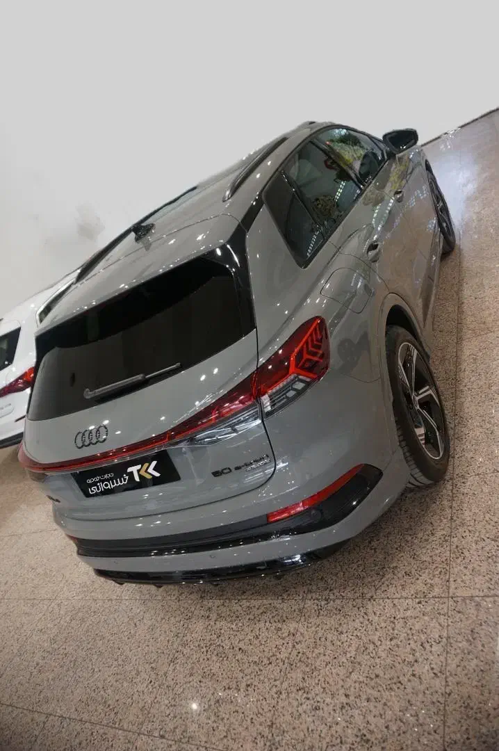 AUDI Q4 /آئودی Q4 e-tron / مدل 2025|خودرو سواری و وانت|تهران, آسمان|دیوار