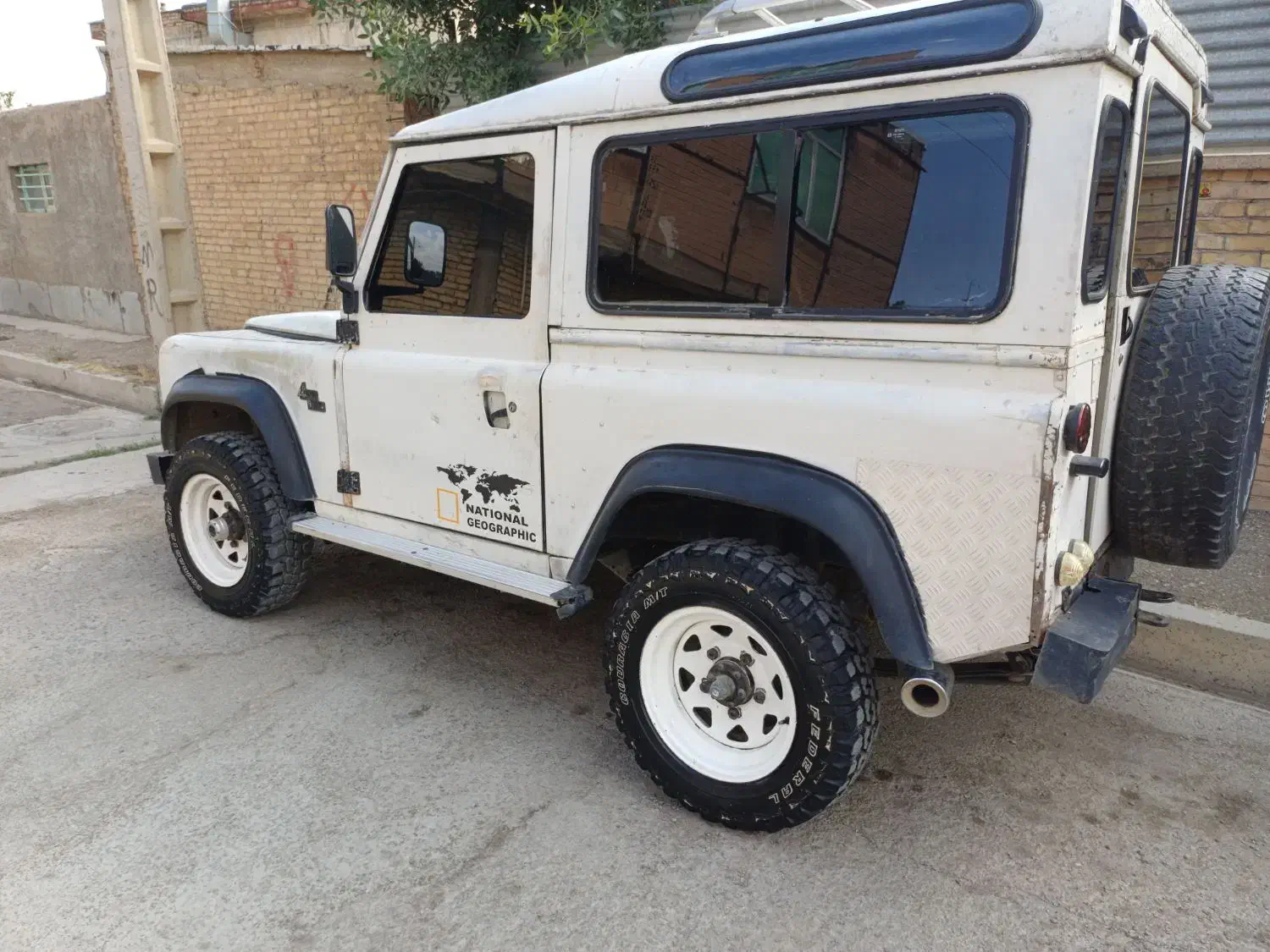 پاژن مدل ۷۷ فابریک فروشی|خودرو سواری و وانت|فارسان, |دیوار