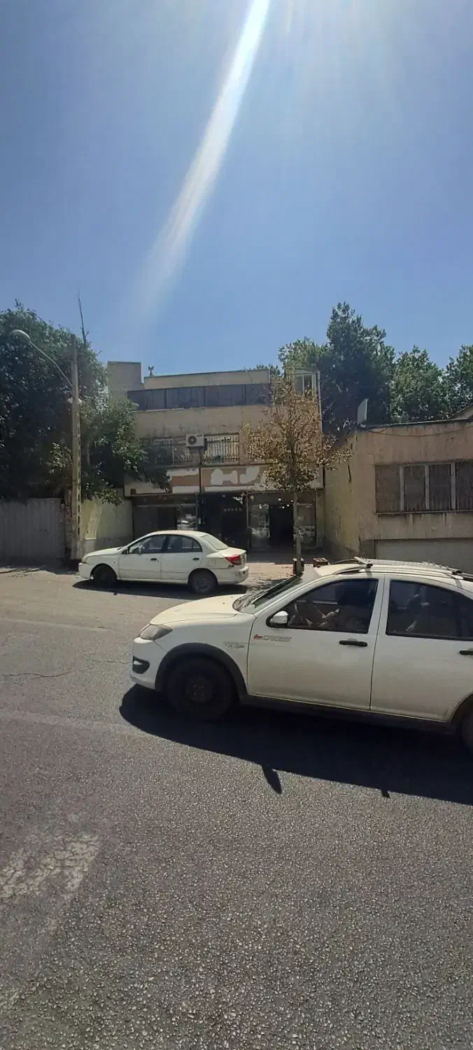 اجاره مغازه نیاوران بر اصلی کاشانک ۷۰متر|اجارهٔ مغازه و غرفه|تهران, کاشانک|دیوار