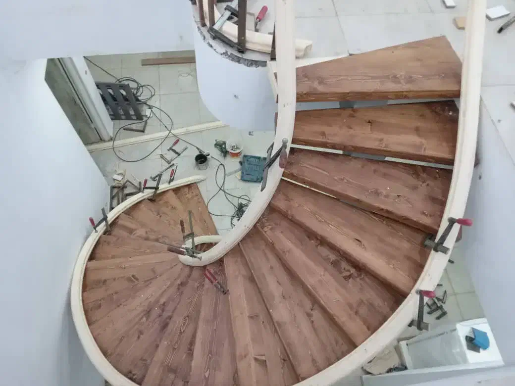 نجاری. حلب‌کوبی. جوشکاری. لمبه پی‌وی‌‌سی پیمانکاری|خدمات پیشه و مهارت|آمل, |دیوار