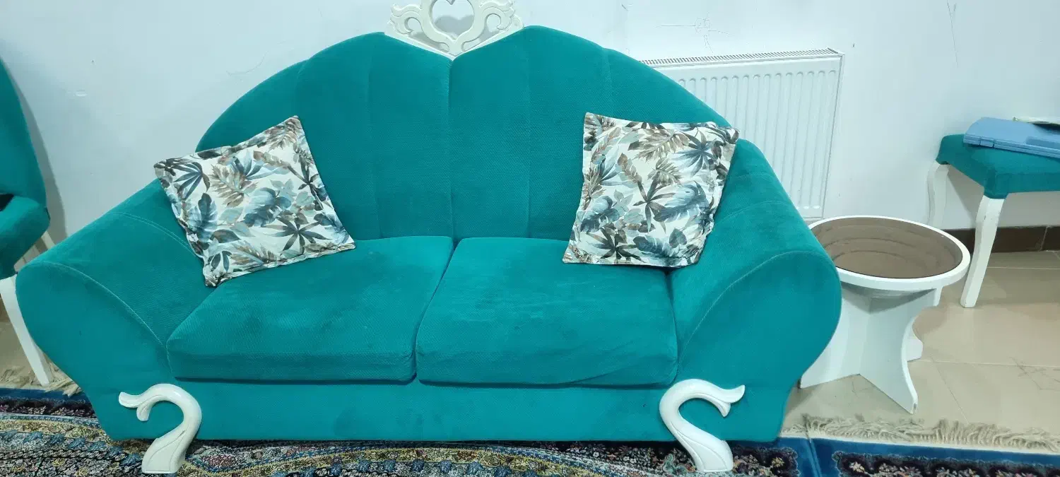 ست مبل و جلو مبلی و دوتا میز عسلی|مبلمان خانگی و میز عسلی|قائم‌شهر, |دیوار