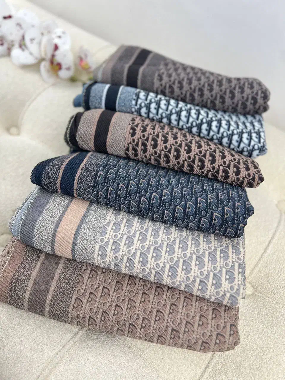 روسری برشکا پلیسه در 12 رنگ، انتخاب خاص مغازهدارا|لباس|اسدآباد, |دیوار