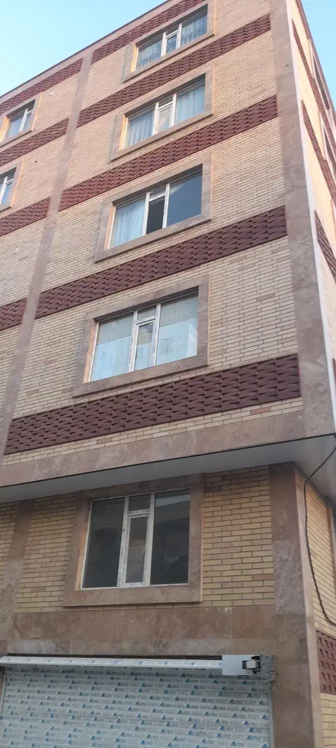 آپارتمان ۱۰۰ متری دو خوابه شهرک دانش|فروش آپارتمان|کرمانشاه, |دیوار