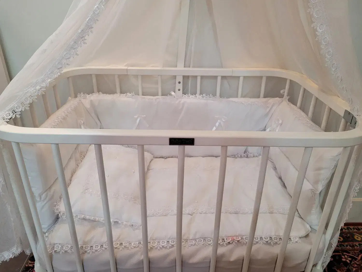 تخت و گهواره بیبی تچ|تخت و صندلی بچه|قم, دورشهر|دیوار