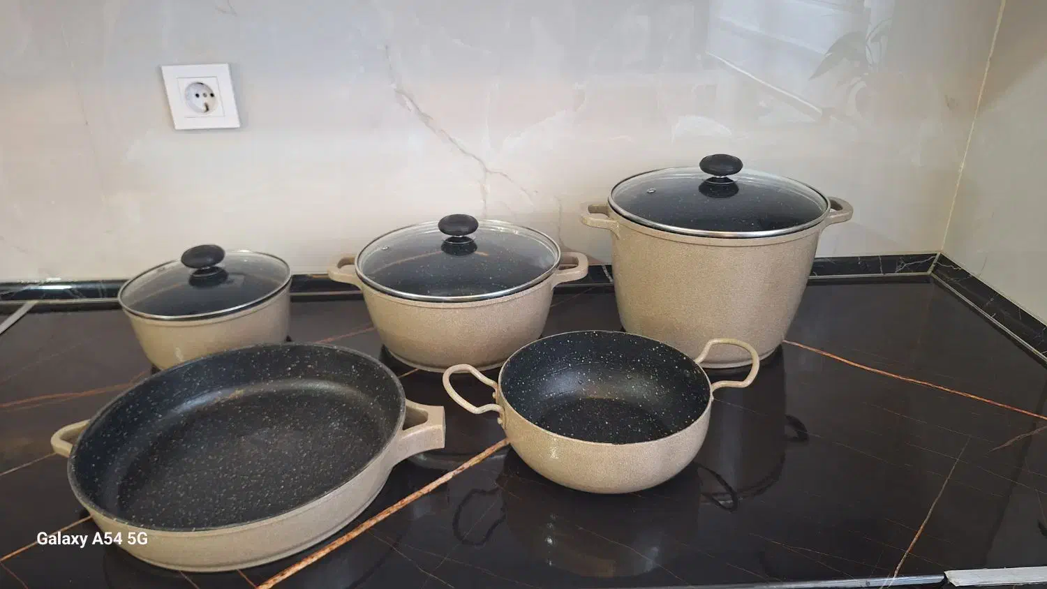 قابلمه تفلون|ظروف پختوپز|شیروان (خراسان), |دیوار