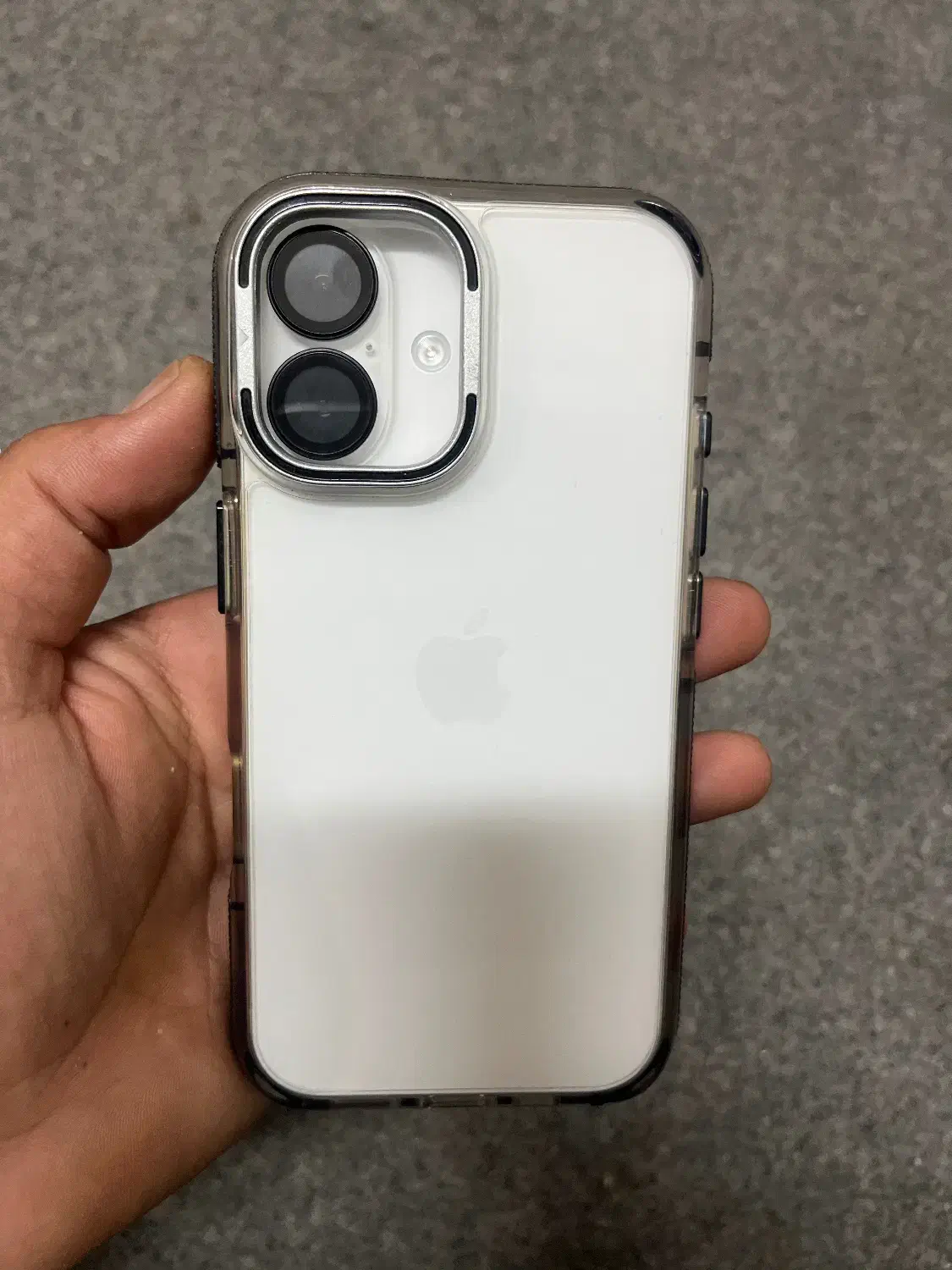 ایفن ۱۶ نرمال|موبایل|شیراز, ملاصدرا|دیوار