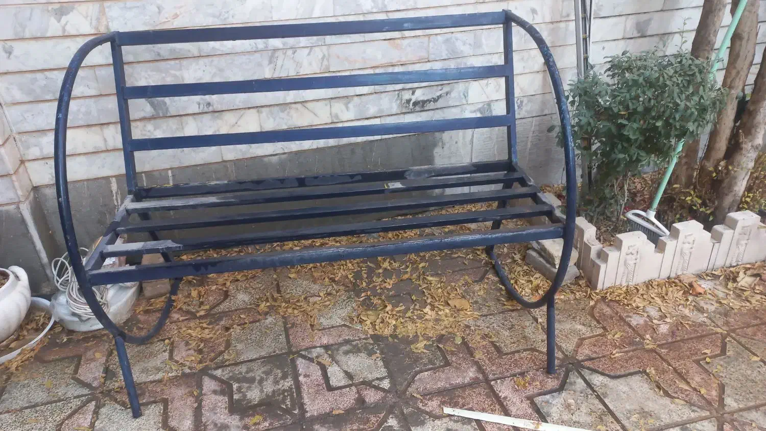 نیمکت آهنی|صندلی و نیمکت|کرمانشاه, |دیوار