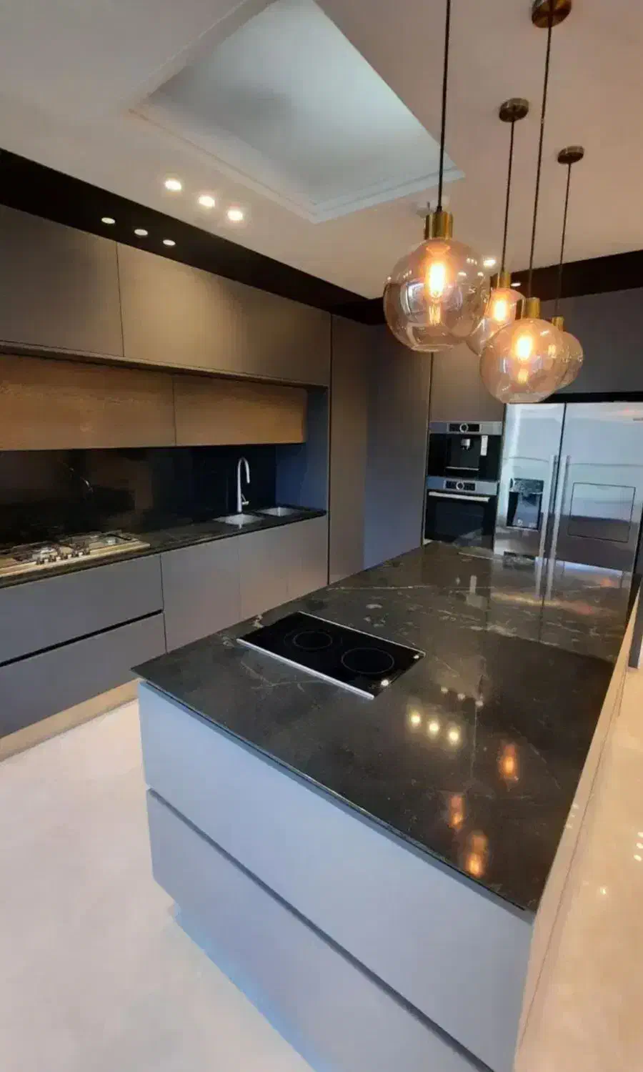 اجاره آپارتمان ۱۷۵ متر/۳خ/۲ پارکینگ/جهانتاب