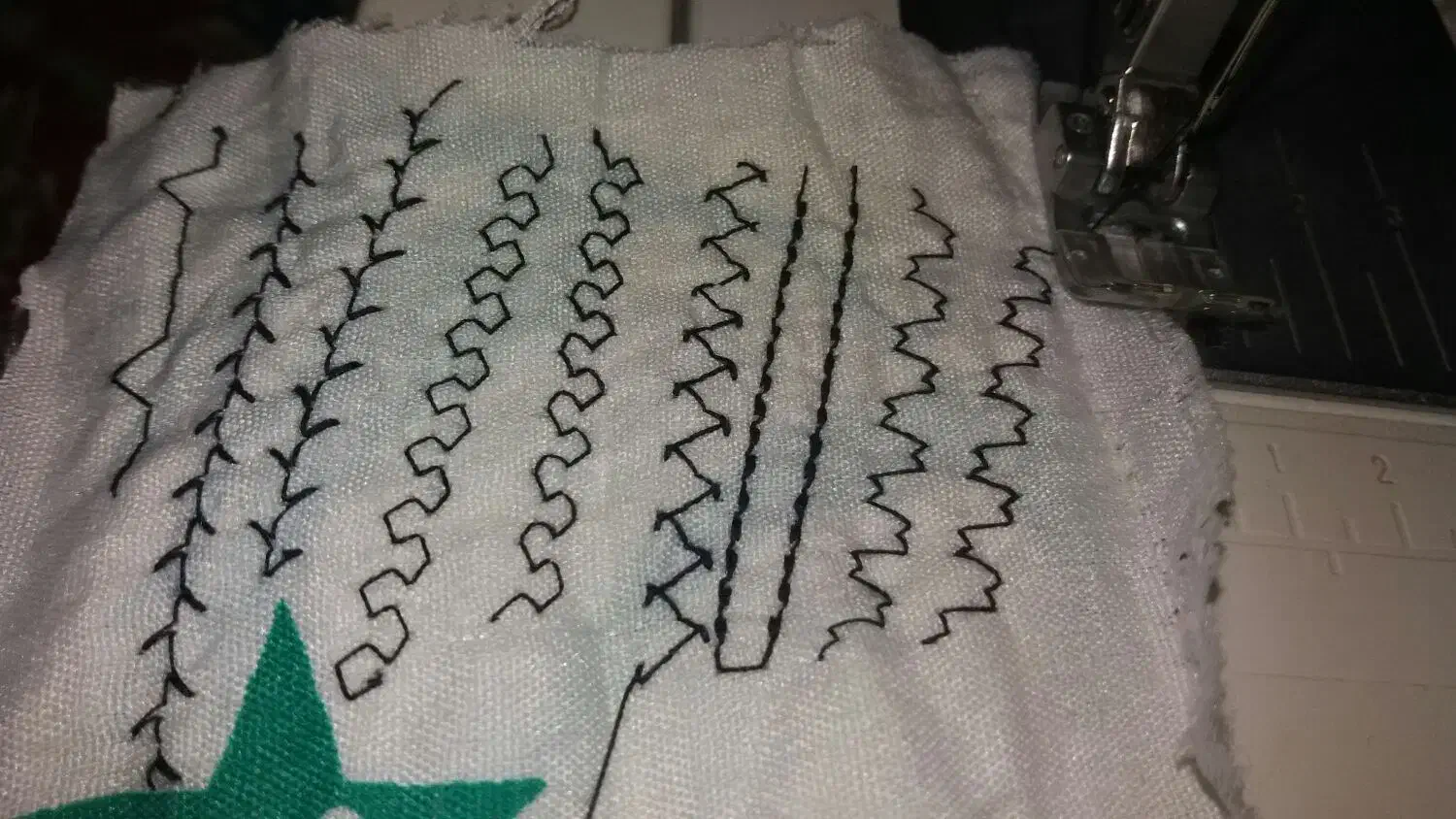 تعدادی وسایل منزل .وماشین کودک|اسباببازی|پلدختر, |دیوار