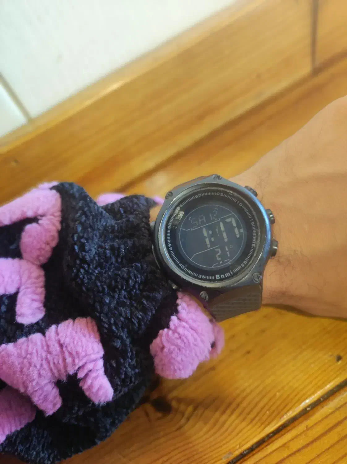 Bnmi|ساعت|پاکدشت, حصار امیر|دیوار