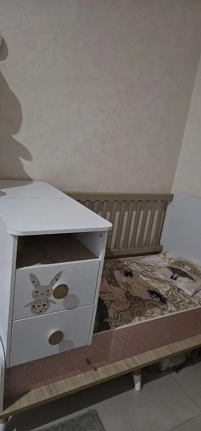 سرویس خواب کودک سنا چوب بسیار شیک 5 تیکه|تخت و سرویس خواب|آبادان, |دیوار