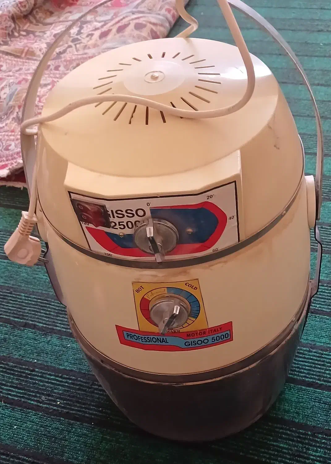 سشوار کلاهی|آرایشی، بهداشتی، درمانی|مرودشت, کوشک|دیوار