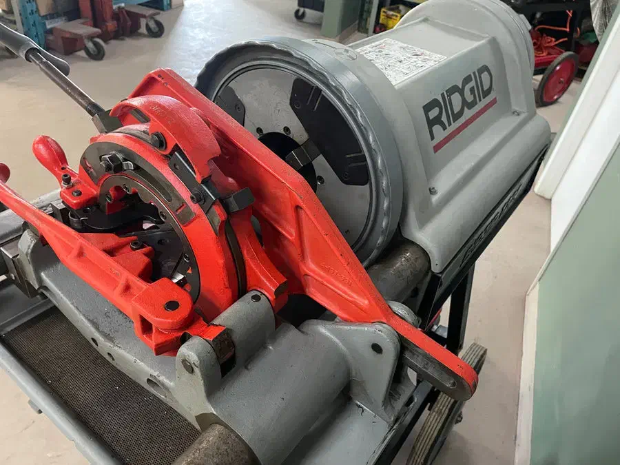 حدیده برقی ۴ اینچ آمریکایی|ماشینآلات صنعتی|اصفهان, جنیران (لادان)|دیوار