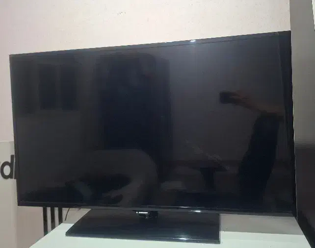 تلویزیون سامسونگ|تلویزیون و پروژکتور|اهواز, کوی باهنر|دیوار