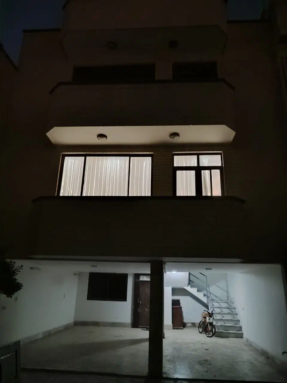 آپارتمان۱۱۰ متری طبقه دوم وکیل آباد۴۹ مستقلاتی|اجارهٔ آپارتمان|مشهد, شریف|دیوار