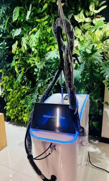 آف ویژه لیزر موهای زائد  دستگاه الکس ۲۰۲۵|خدمات آرایشگری و زیبایی|بهبهان, |دیوار