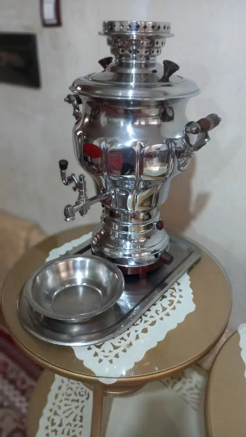 سماور ۶ لیتری با سینی و کاسه|سماور، چایساز، قهوهساز|تبریز, |دیوار